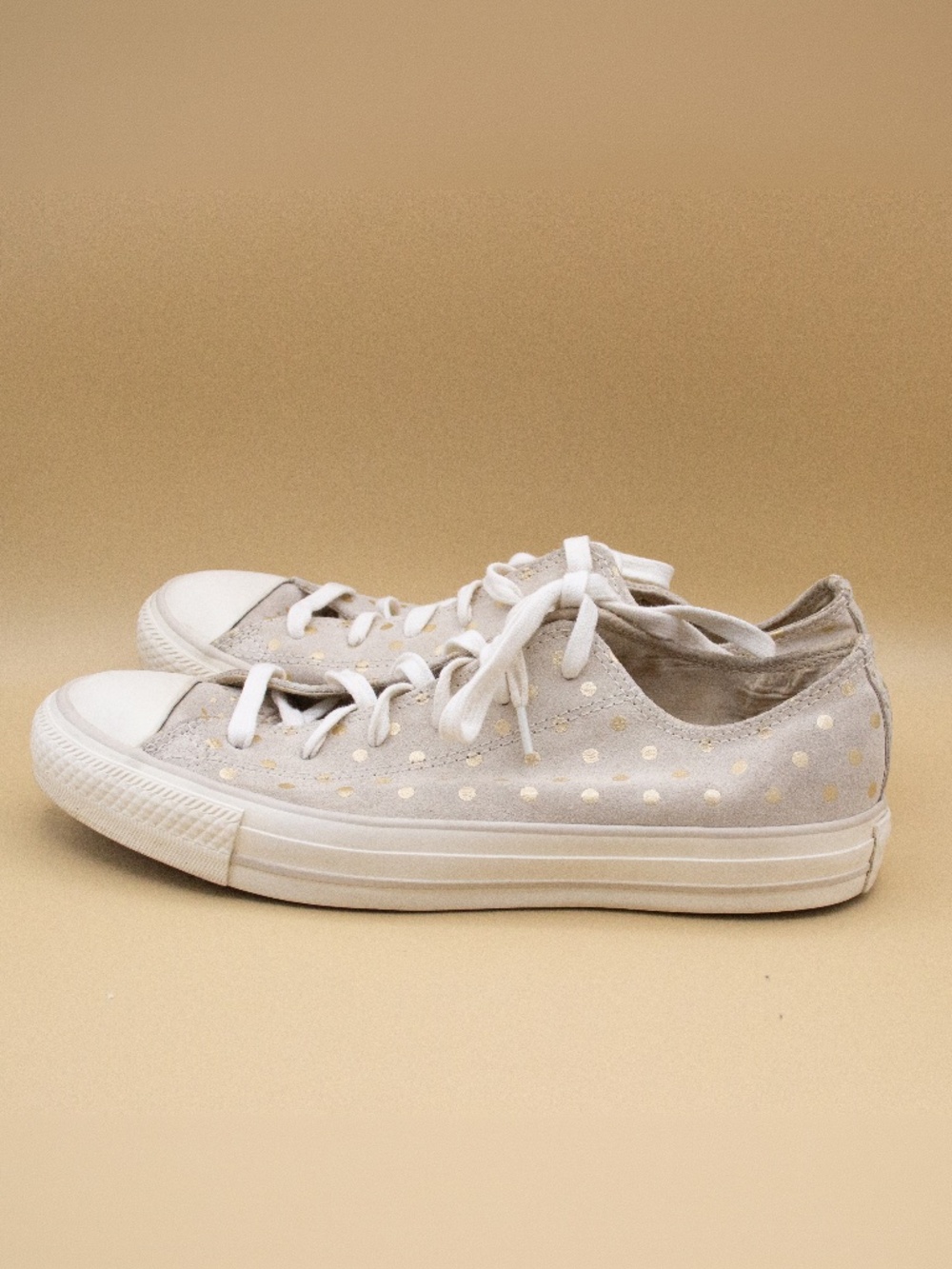 Converse All Star Low Metallic Gold Polk A Dot Suede Shoes Women's Size 9